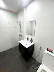 Orchard Tower Rear Block Apartment (D9), Apartment #607447791